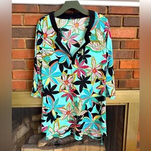 🛍️ Strazzi Floral 3/4 sleeve Top Size XL